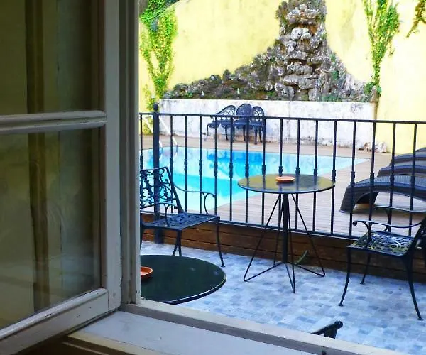 Πανσιόν Charm 4*