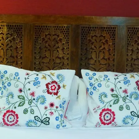 Guest house Charm